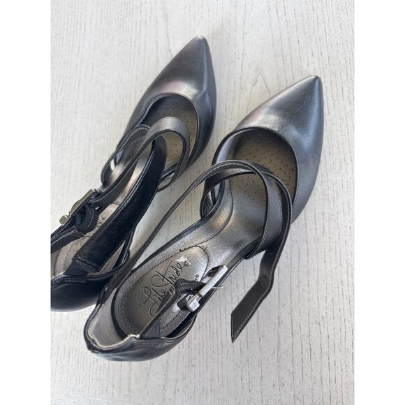 LifeStride Black Everyday Heels Strappy Quiet Luxury Old Money (A) - Picture 3 of 5